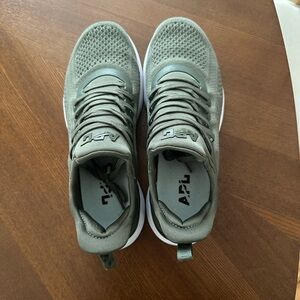 APL Women’s Green Sneakers